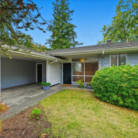 5501 106th Avenue NE, Kirkland, WA 98033