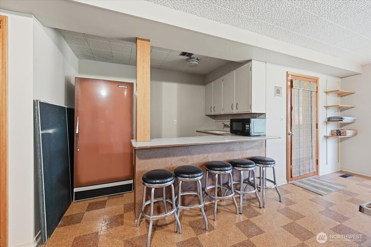 5501 106th Avenue NE, Kirkland, WA 98033