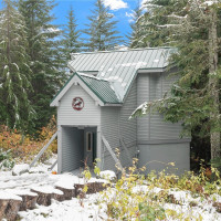180 Chomonix Place, Snoqualmie Pass, WA 98068