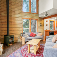 180 Chomonix Place, Snoqualmie Pass, WA 98068