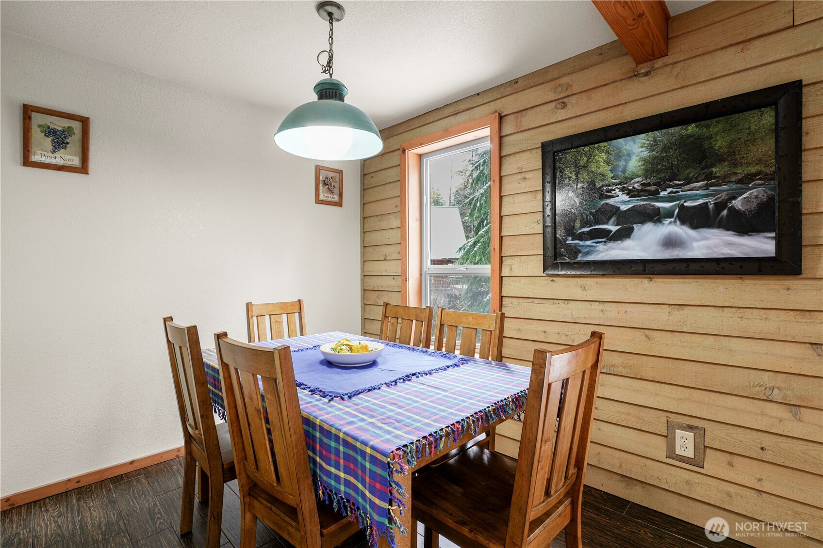 180 Chomonix Place, Snoqualmie Pass, WA 98068