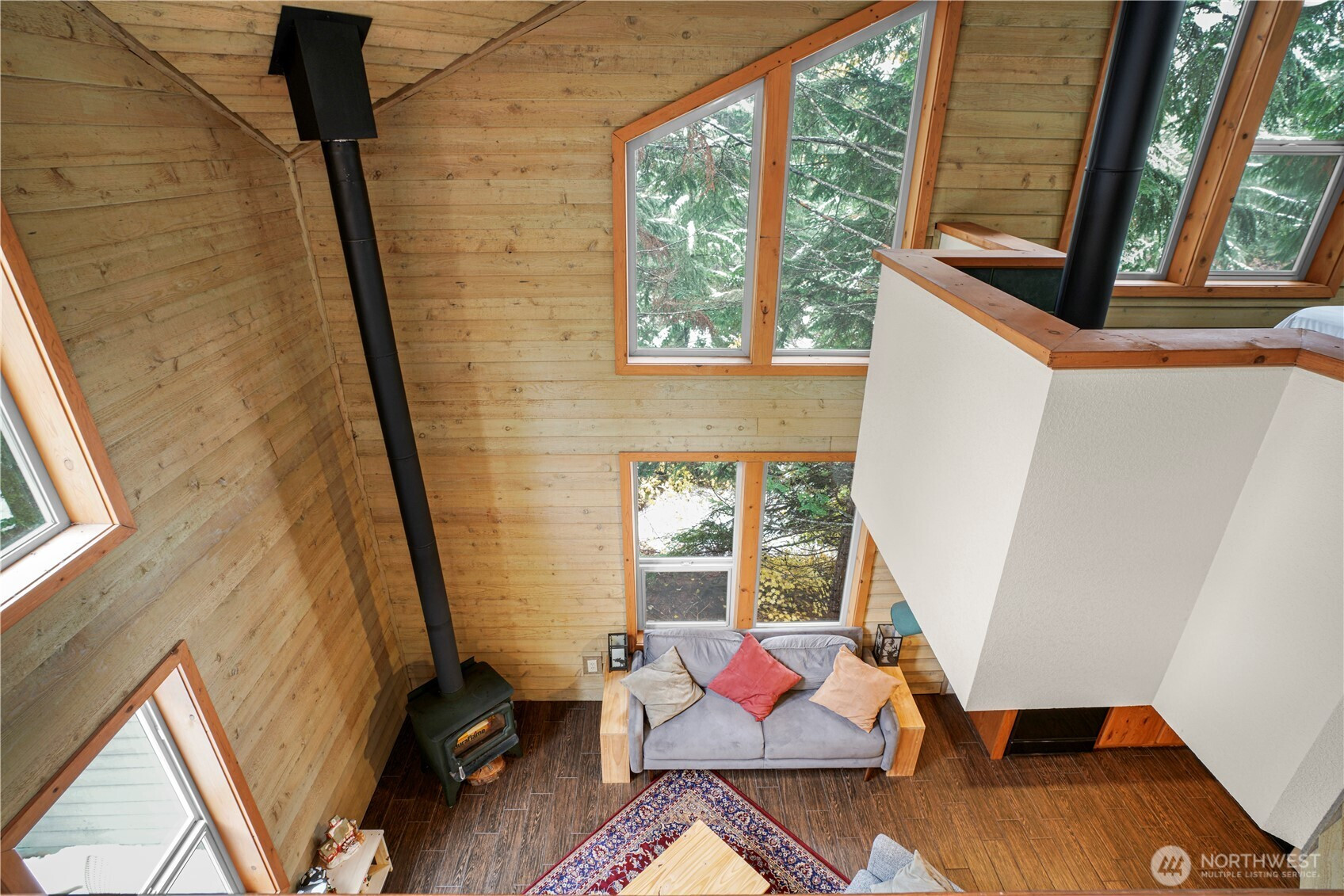 180 Chomonix Place, Snoqualmie Pass, WA 98068