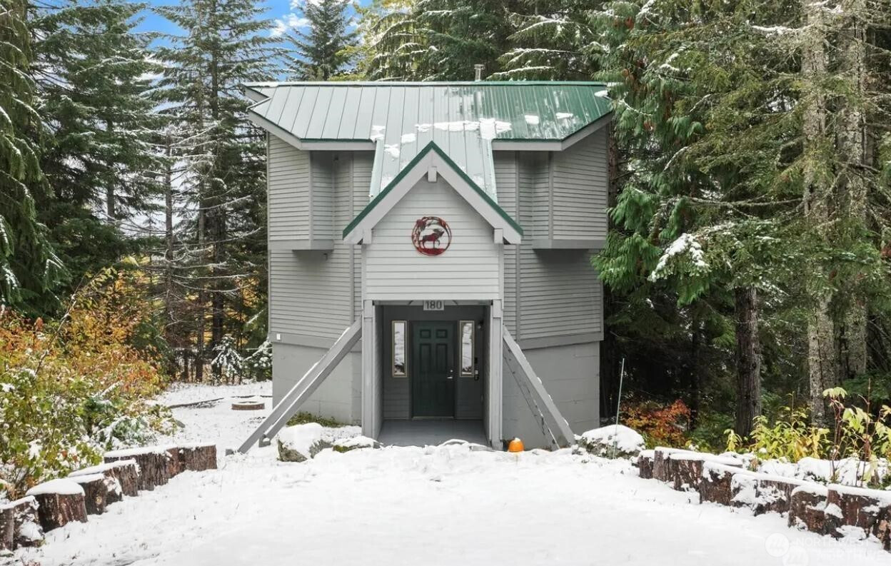 180 Chomonix Place, Snoqualmie Pass, WA 98068
