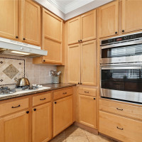 8630 113th Lane NE, Kirkland, WA 98033