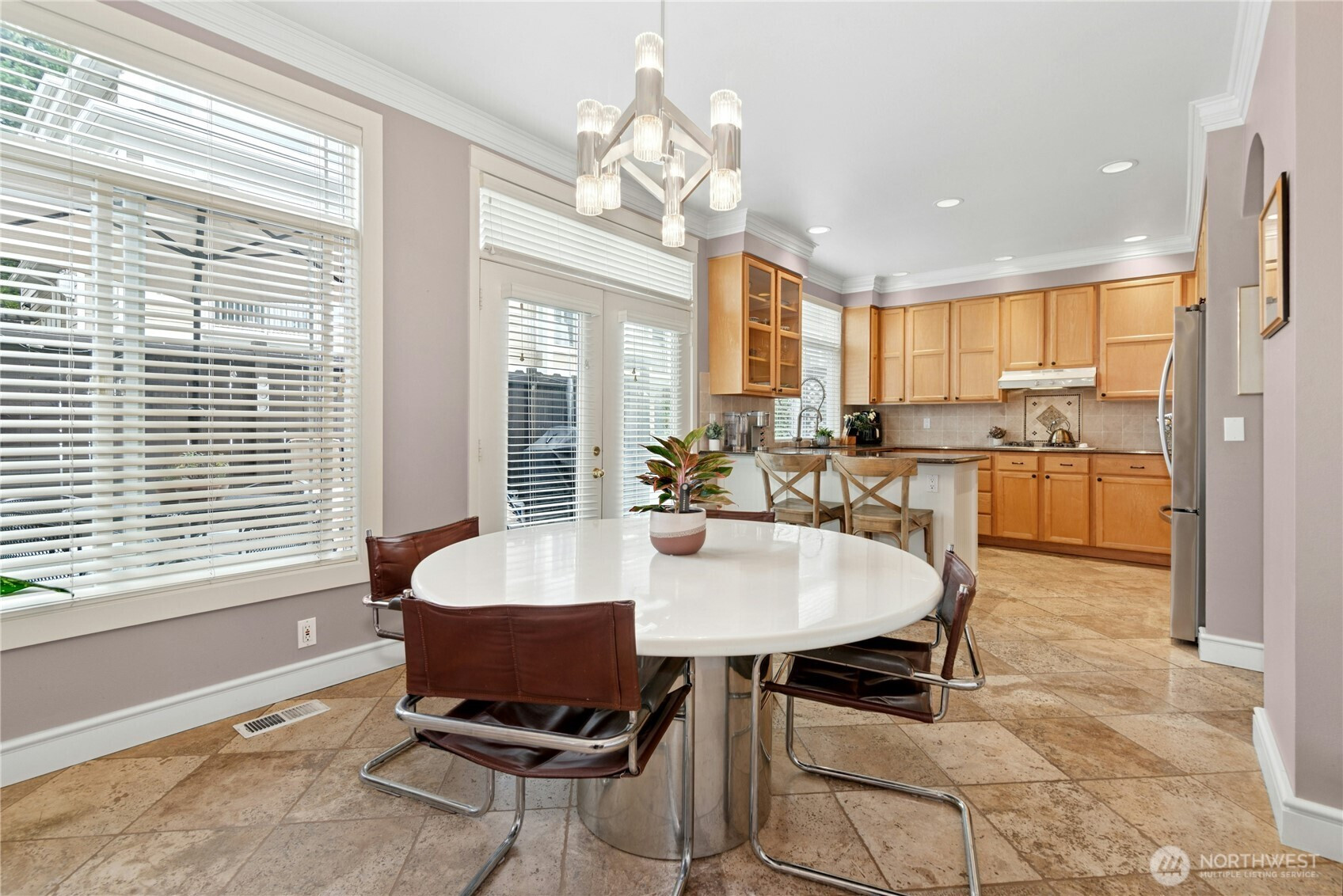 8630 113th Lane NE, Kirkland, WA 98033