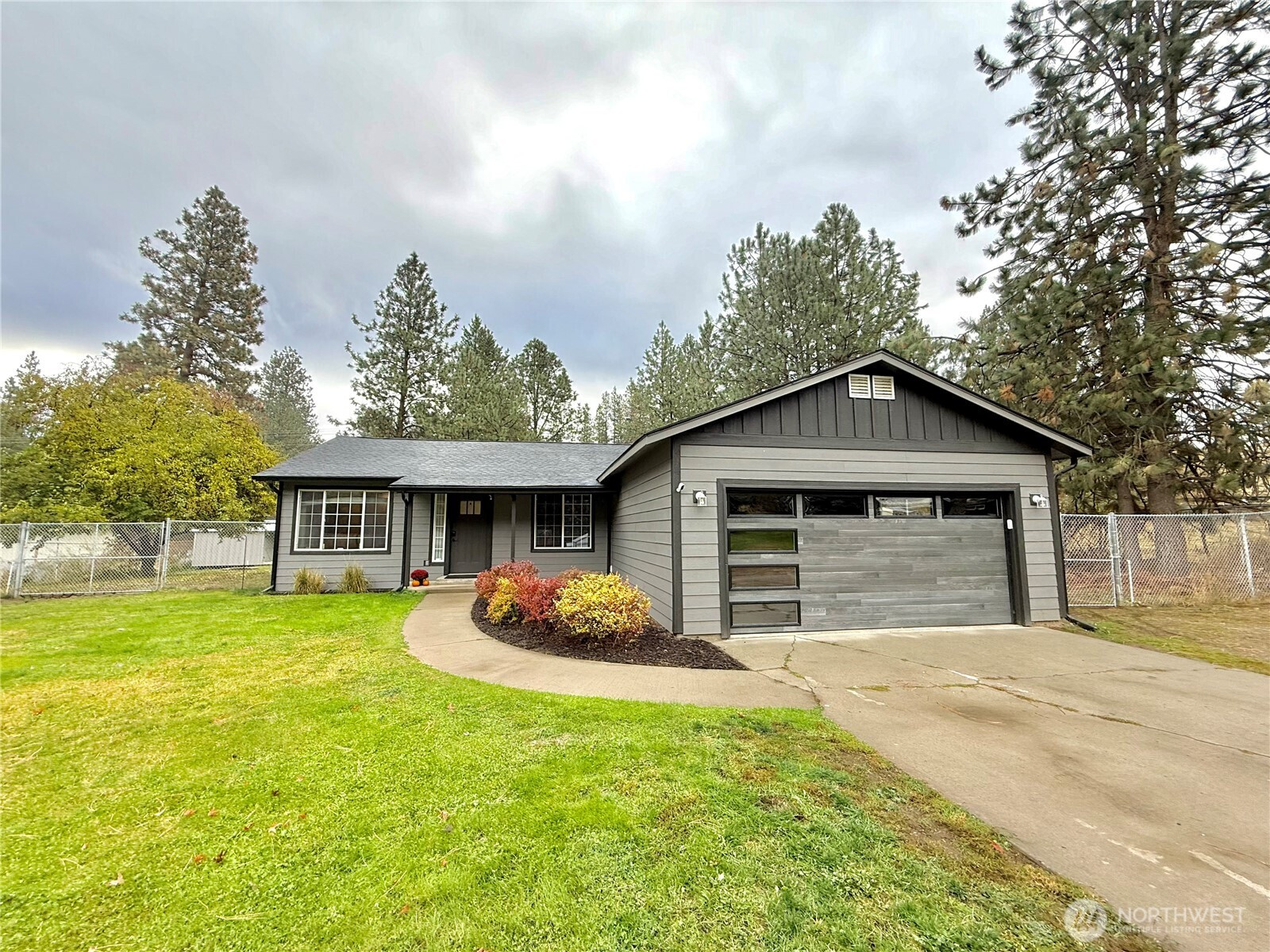 48 Pinecrest Road, Tonasket, WA 98855