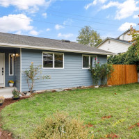 1740 SW Nienhuis Street, Oak Harbor, WA 98277