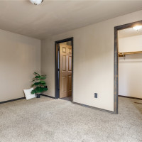 1740 SW Nienhuis Street, Oak Harbor, WA 98277