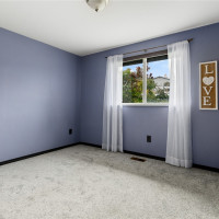 1740 SW Nienhuis Street, Oak Harbor, WA 98277