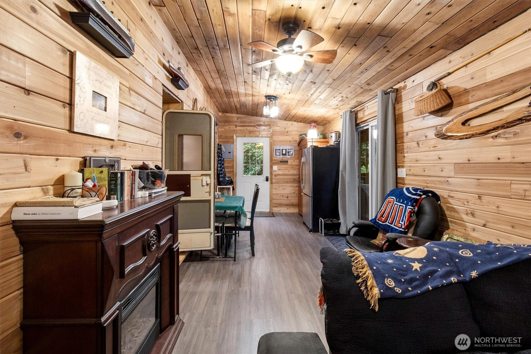 1030 Maple Lane, Sumas, WA 98266