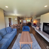 1 Lakeside 702-G, Manson, WA 98831