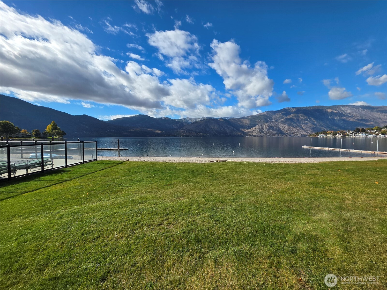 1 Lakeside 702-G, Manson, WA 98831