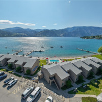 1 Lakeside 702-G, Manson, WA 98831