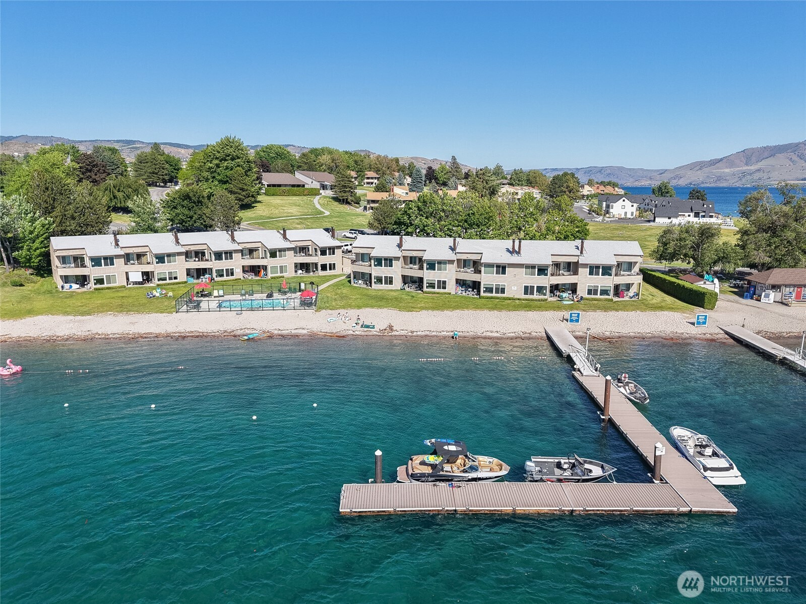 1 Lakeside 702-G, Manson, WA 98831