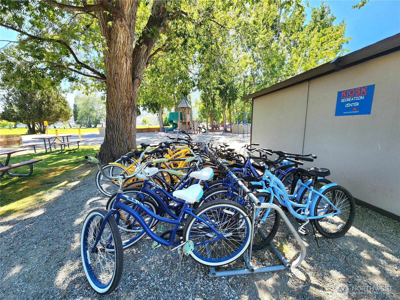 1 Lakeside 702-G, Manson, WA 98831