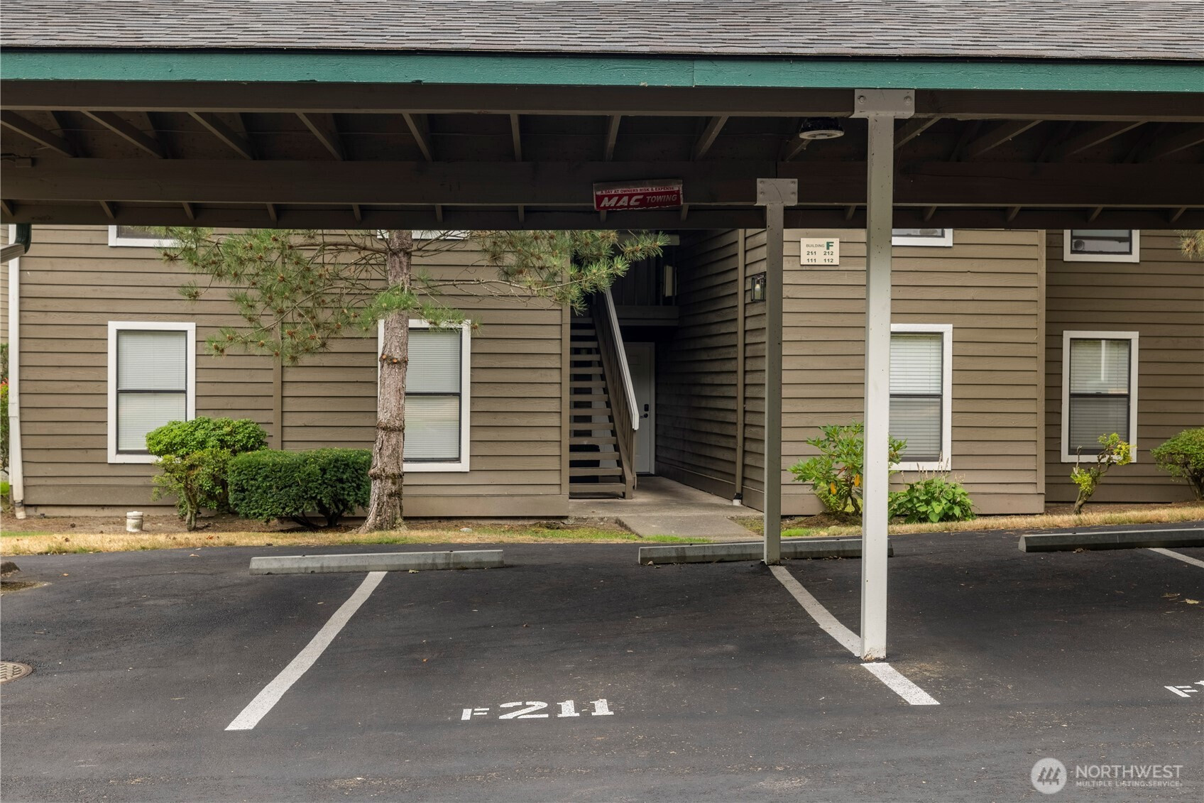 13801 Old Redmond Road, Redmond, WA 98052