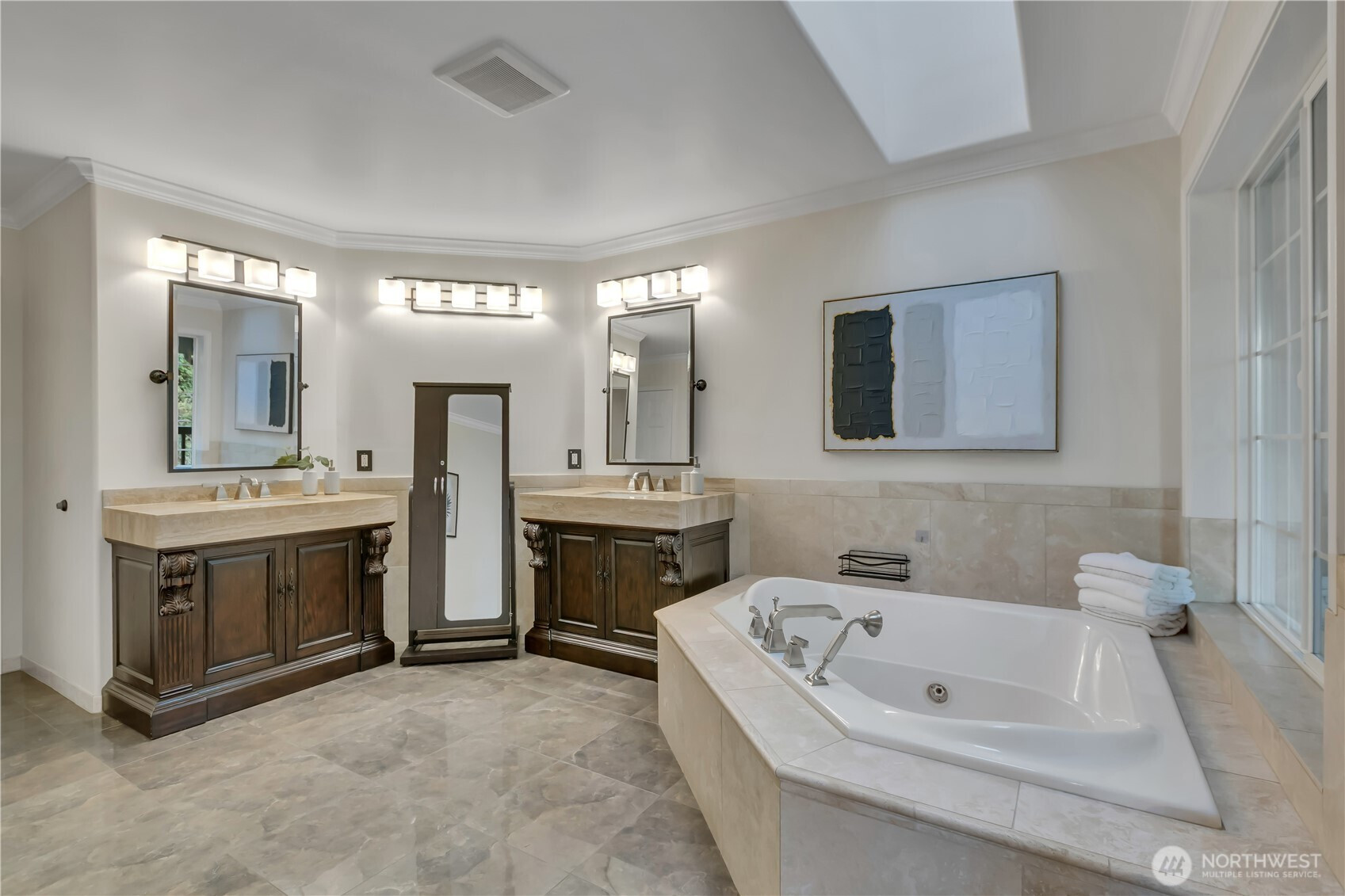 21508 32nd Place W, Brier, WA 98036