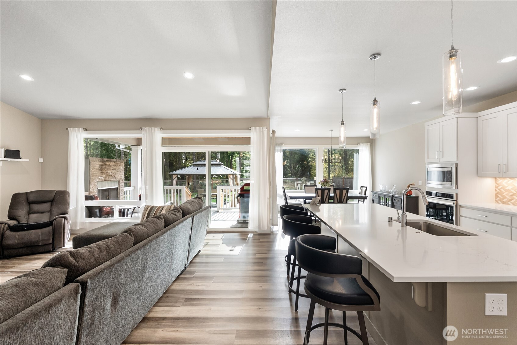 14025 107th Place NE, Lake Stevens, WA 98258