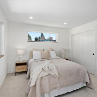 2214 Broadway E, Seattle, WA 98102