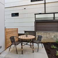 2214 Broadway E, Seattle, WA 98102