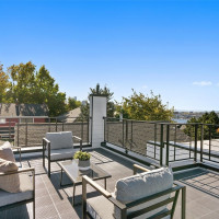 2214 Broadway E, Seattle, WA 98102