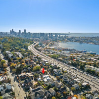 2214 Broadway E, Seattle, WA 98102