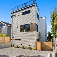 2214 Broadway E, Seattle, WA 98102