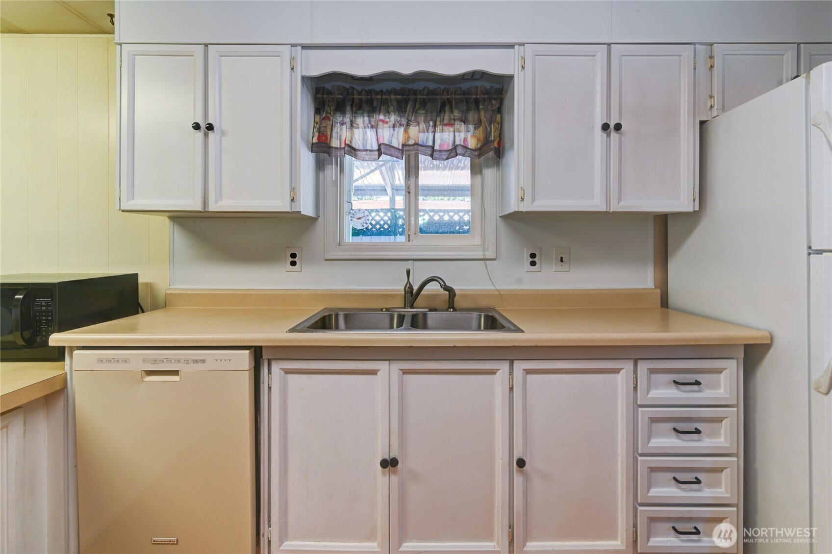 2204 Alonda Lane NE, Olympia, WA 98516