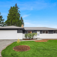 520 SW 123rd Place, Seattle, WA 98146