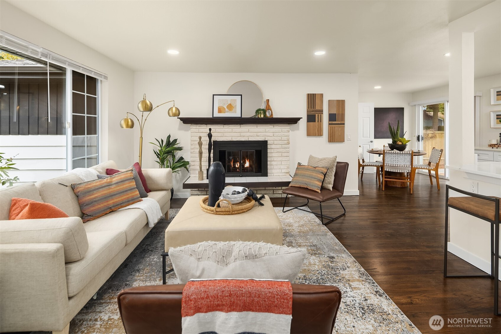 520 SW 123rd Place, Seattle, WA 98146