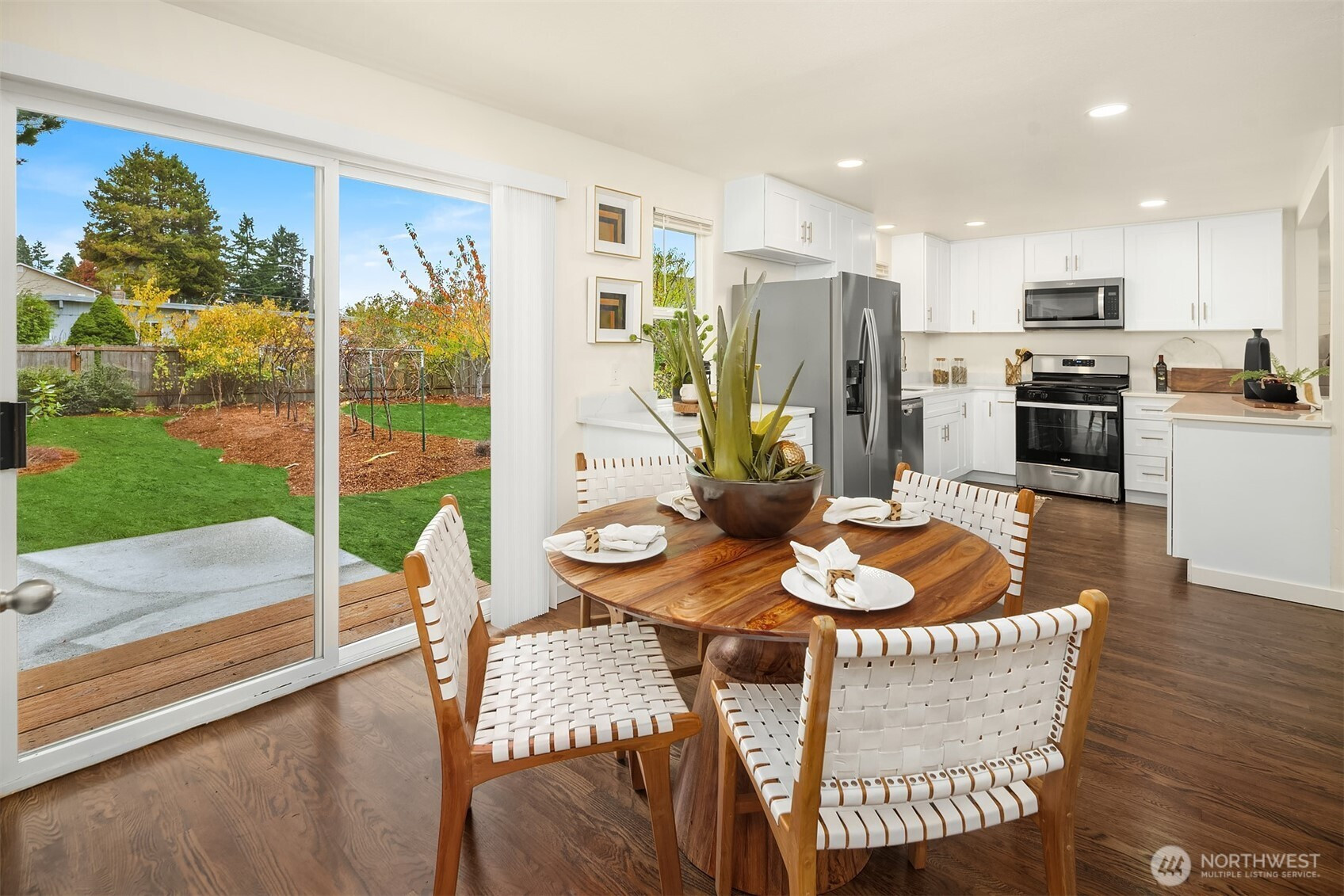 520 SW 123rd Place, Seattle, WA 98146