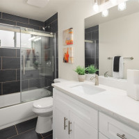 520 SW 123rd Place, Seattle, WA 98146