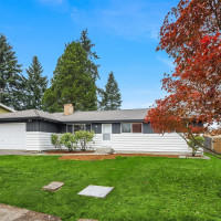 520 SW 123rd Place, Seattle, WA 98146