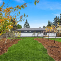 520 SW 123rd Place, Seattle, WA 98146