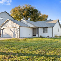 1310 W Virginia, Moses Lake, WA 98837