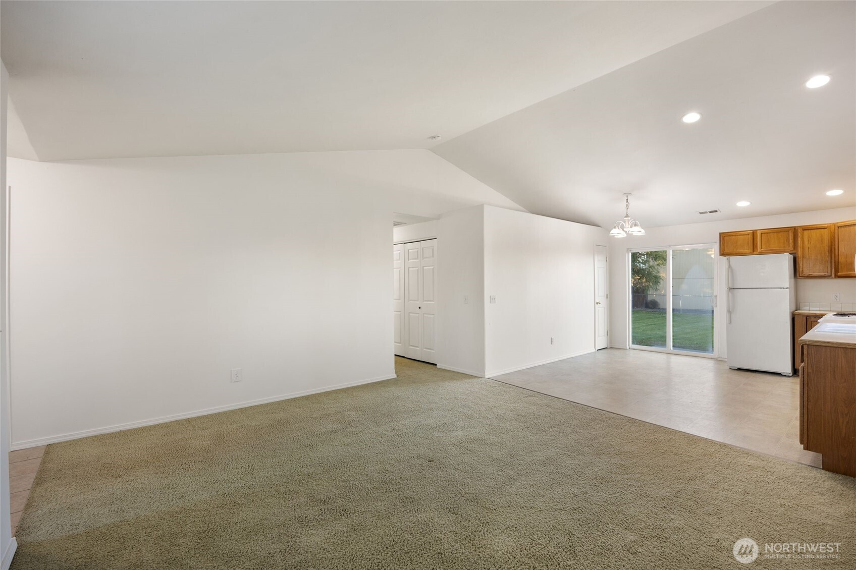 1310 W Virginia, Moses Lake, WA 98837