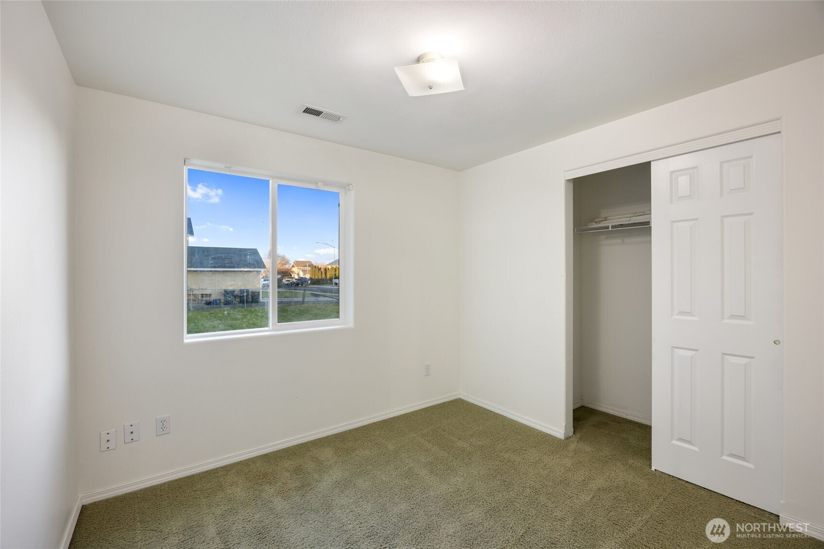 1310 W Virginia, Moses Lake, WA 98837