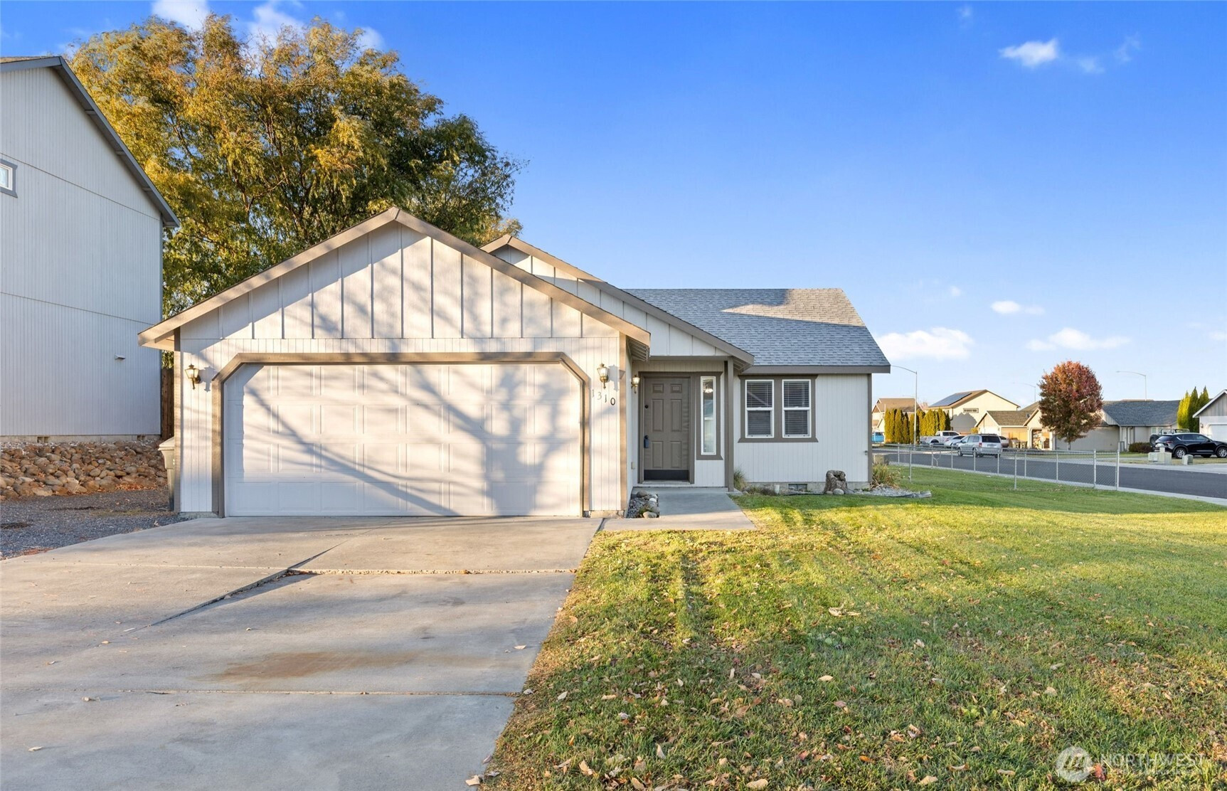 1310 W Virginia, Moses Lake, WA 98837