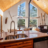 160 Innsbruck Drive, Snoqualmie Pass, WA 98068