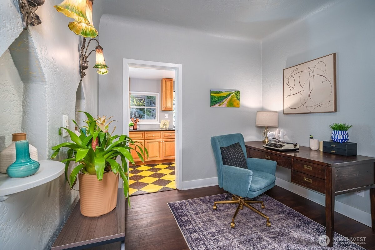 5417 40th Avenue SW, Seattle, WA 98136