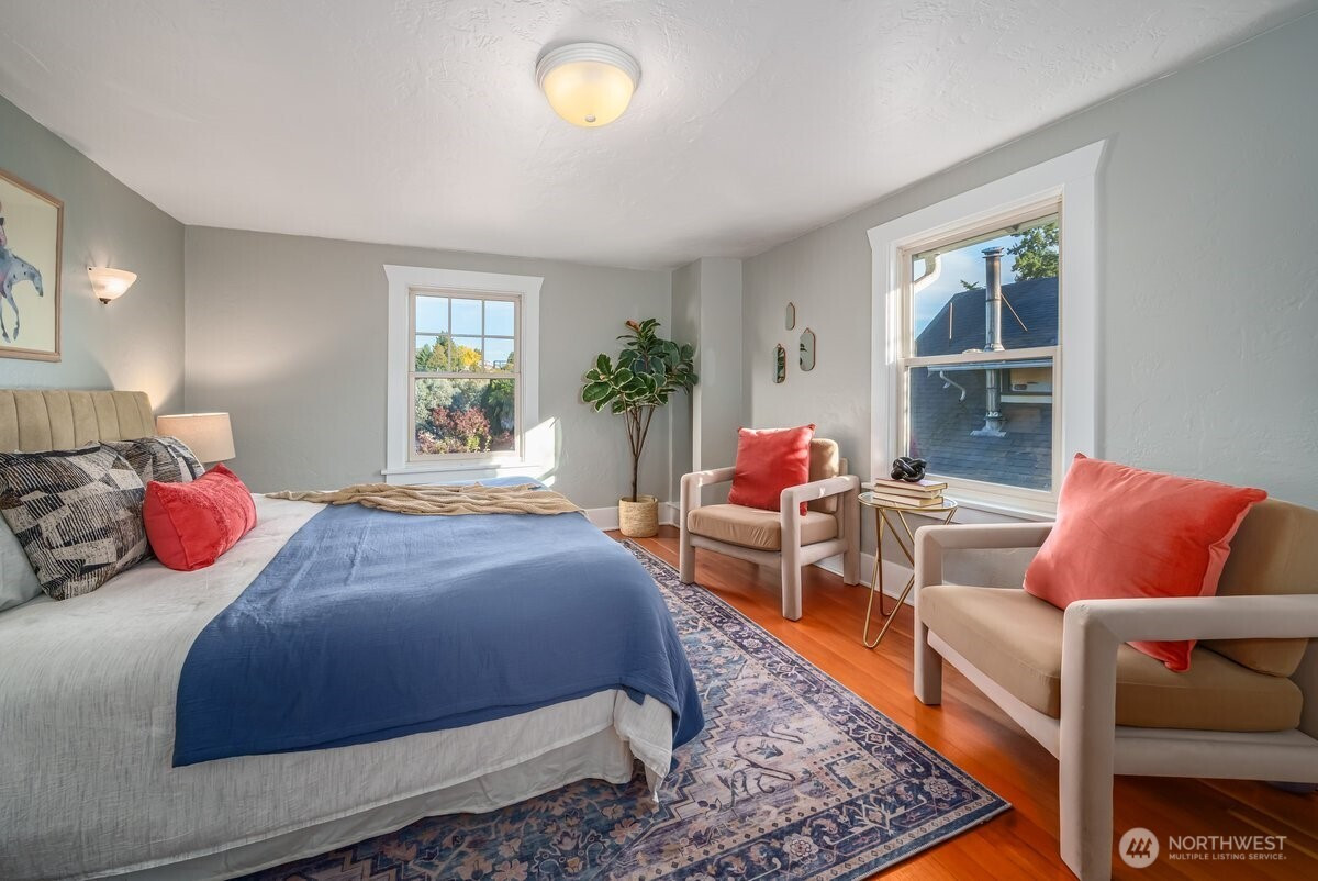 5417 40th Avenue SW, Seattle, WA 98136