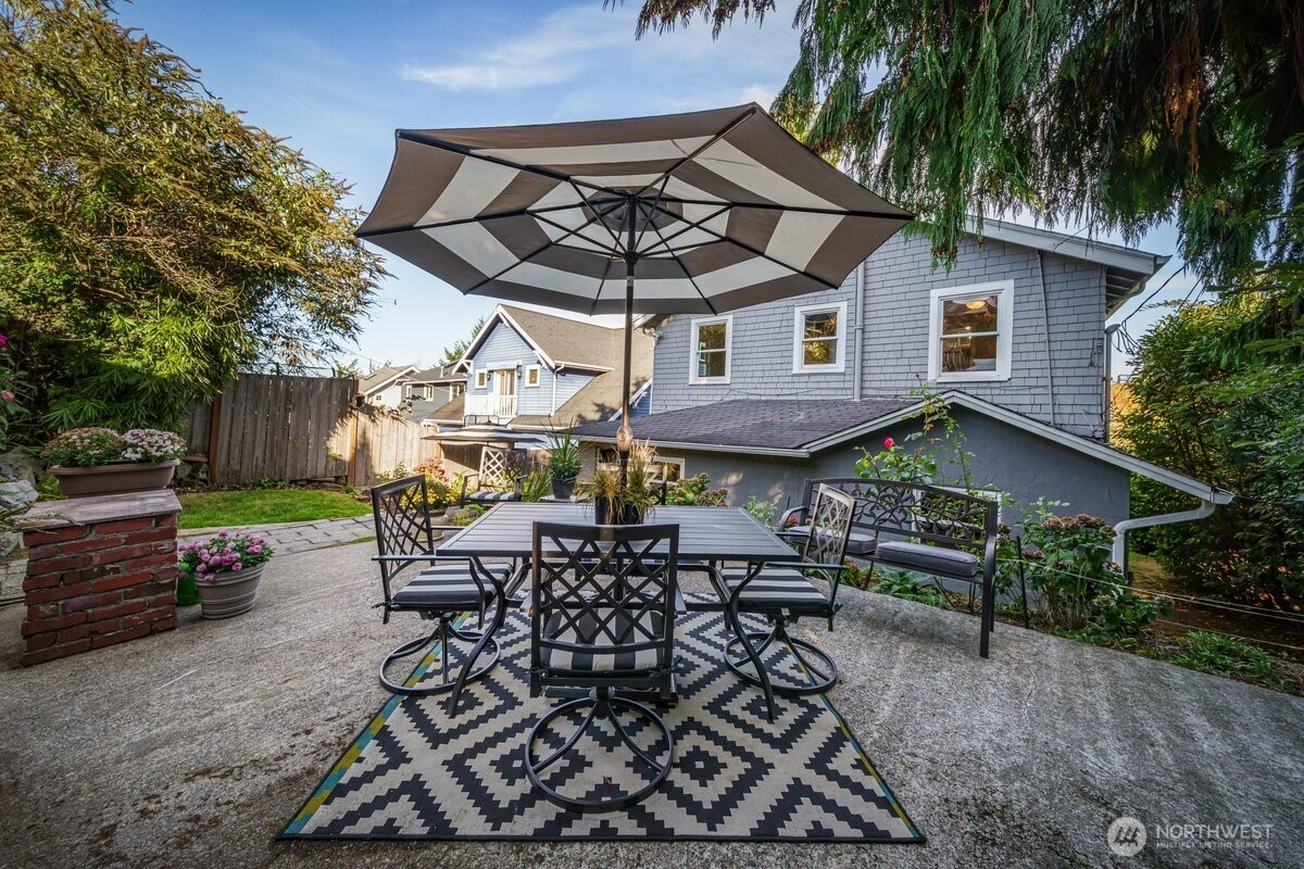 5417 40th Avenue SW, Seattle, WA 98136