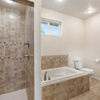 8261 Diamond Point Circle NE, Moses Lake, WA 98837