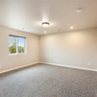 8261 Diamond Point Circle NE, Moses Lake, WA 98837