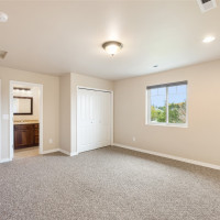 8261 Diamond Point Circle NE, Moses Lake, WA 98837