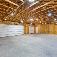 8261 Diamond Point Circle NE, Moses Lake, WA 98837