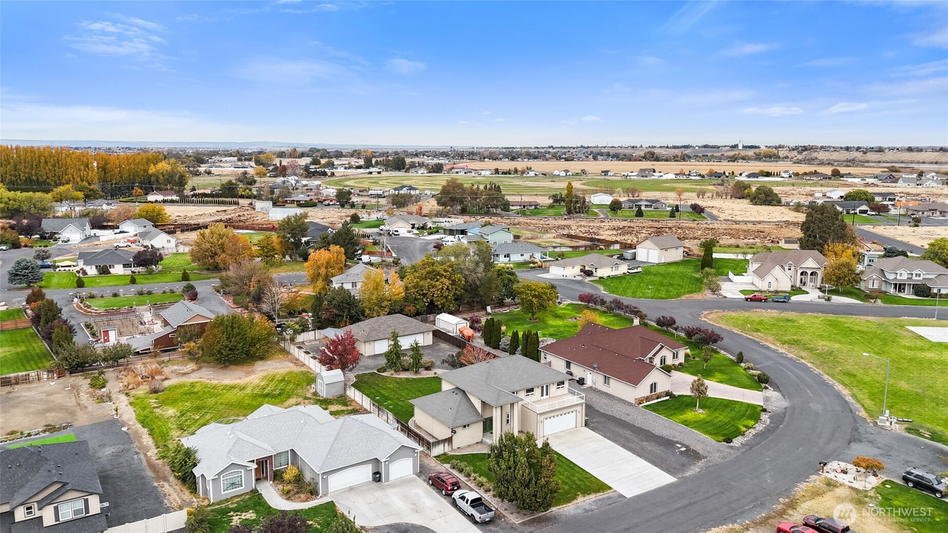 8261 Diamond Point Circle NE, Moses Lake, WA 98837