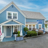 19679 Front Street NE, Poulsbo, WA 98370