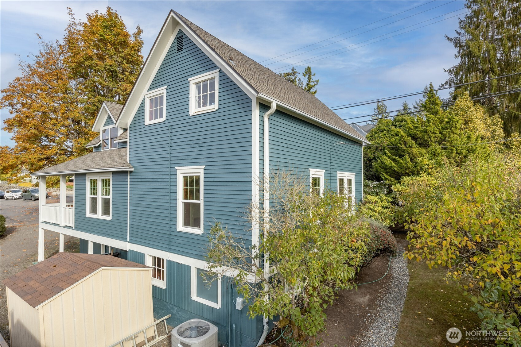 19679 Front Street NE, Poulsbo, WA 98370