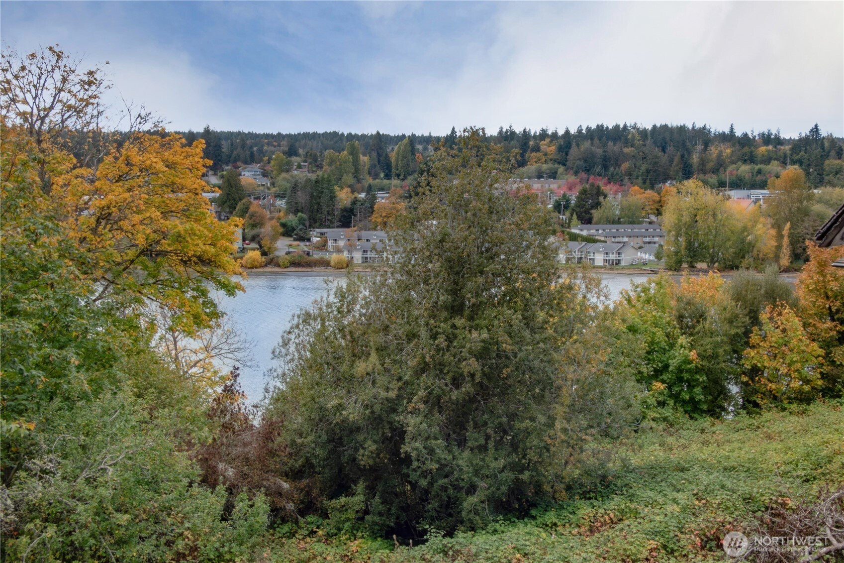 19679 Front Street NE, Poulsbo, WA 98370